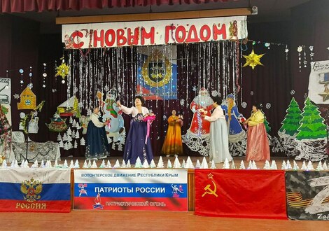 Танцевальный ансамбль "Кымгансан" Республика Корея. Руководитель Шин Ирина Алексеевна.
